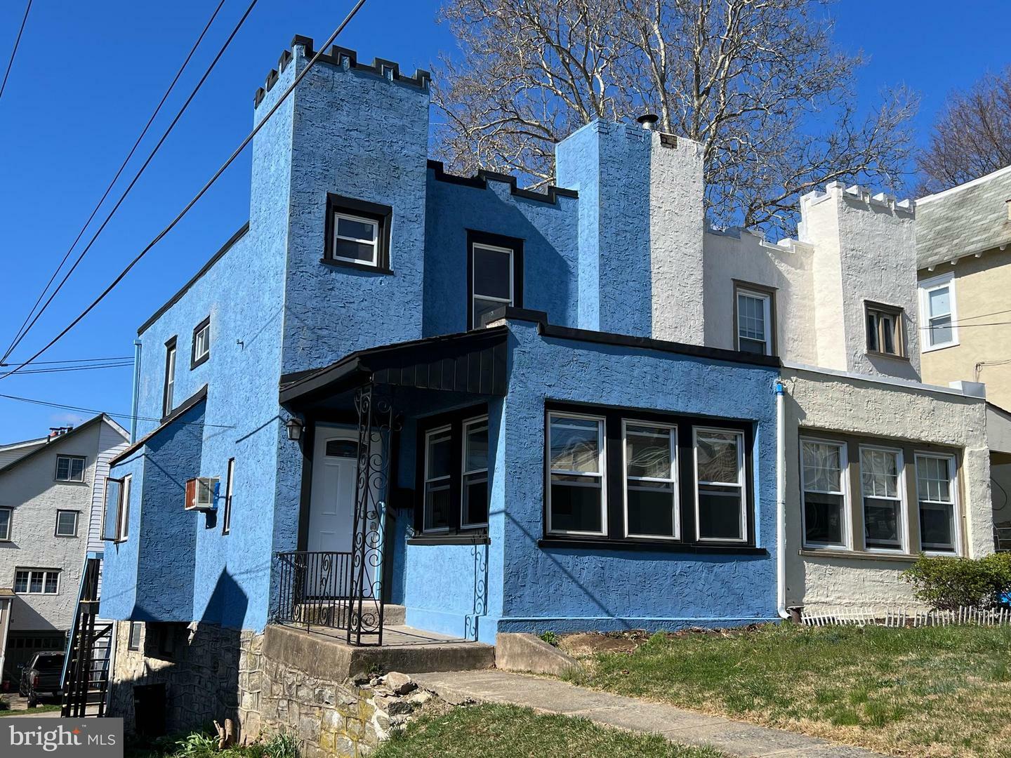Property Photo: 392 Lakeview Avenue PA 19026