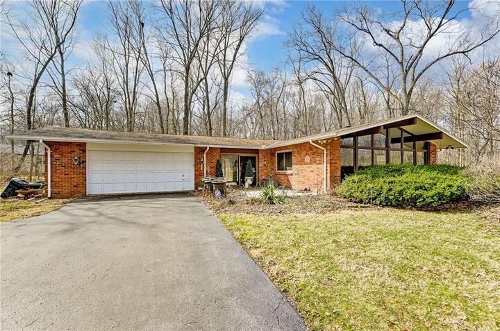 5555 Hunter Road  Enon Vlg OH 45323 photo