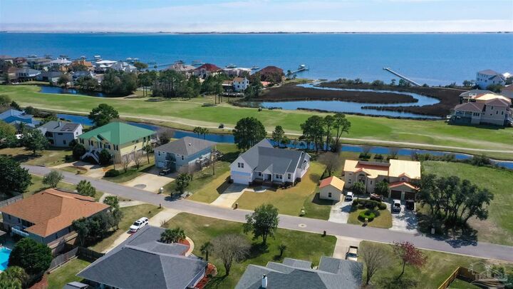Property Photo:  3846 Saber Tooth Cir  FL 32563 