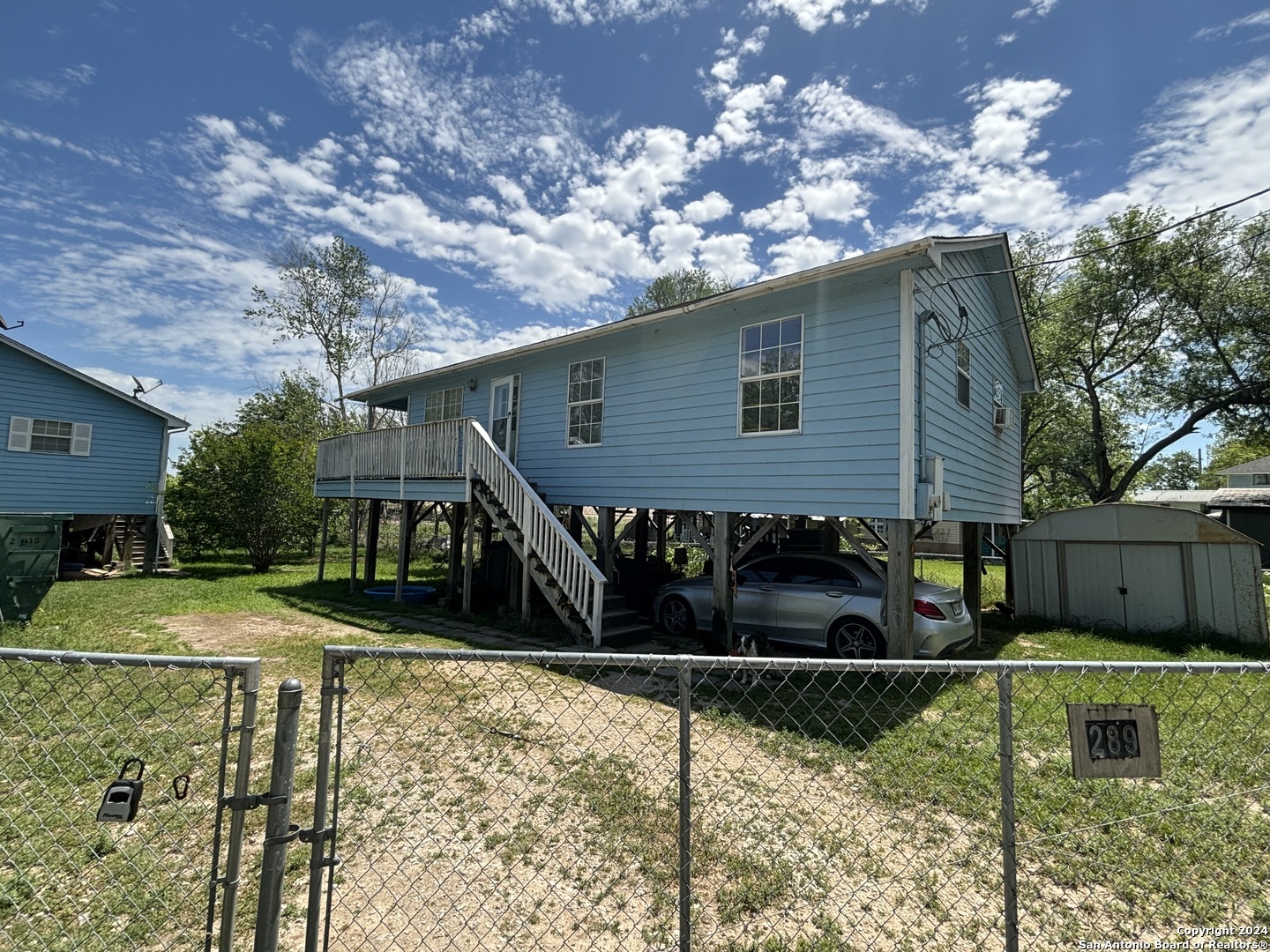 Property Photo:  289 Isle Of View Dr  TX 78123 