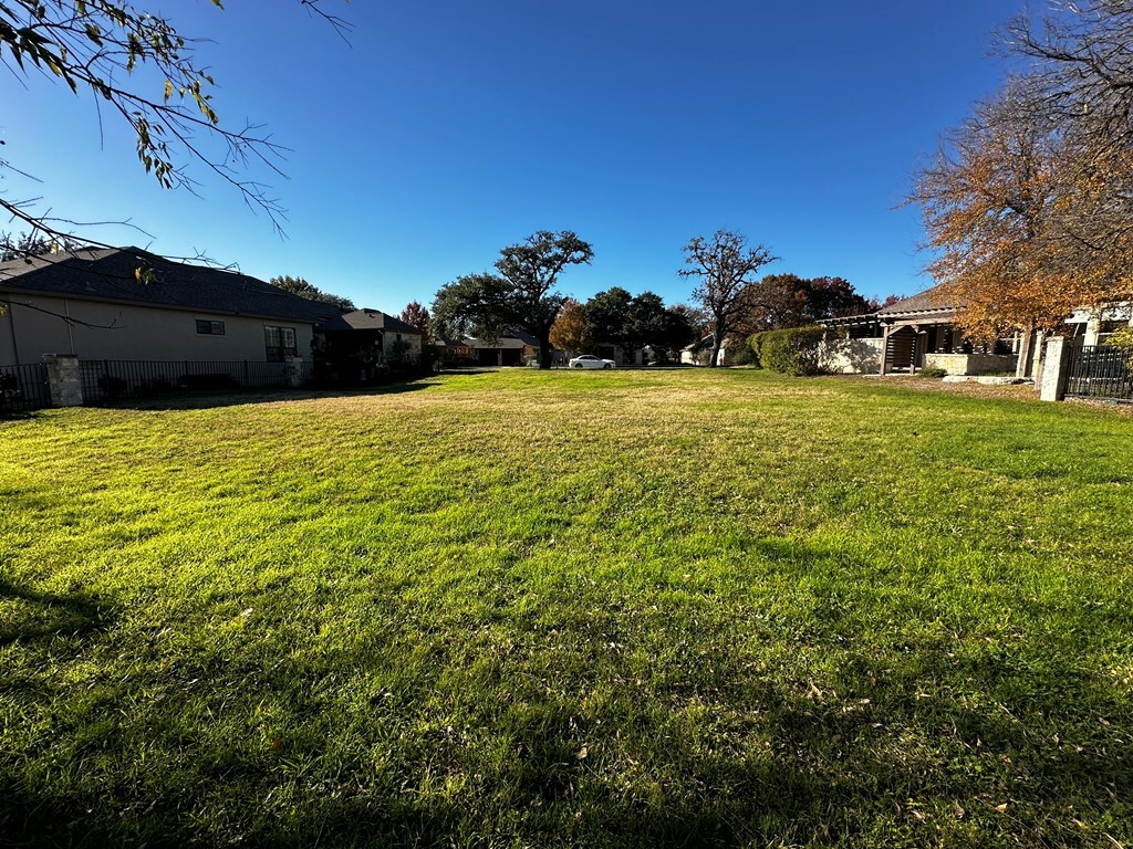 Property Photo:  2848 E Rock Barn Dr  TX 78028 