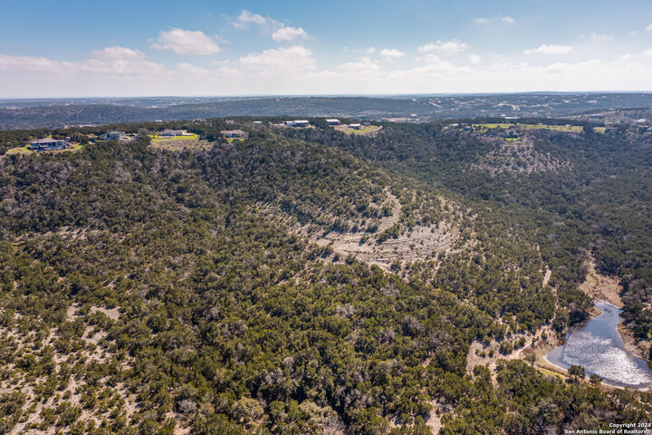 Property Photo: 1081 Hillside Vw TX 78132