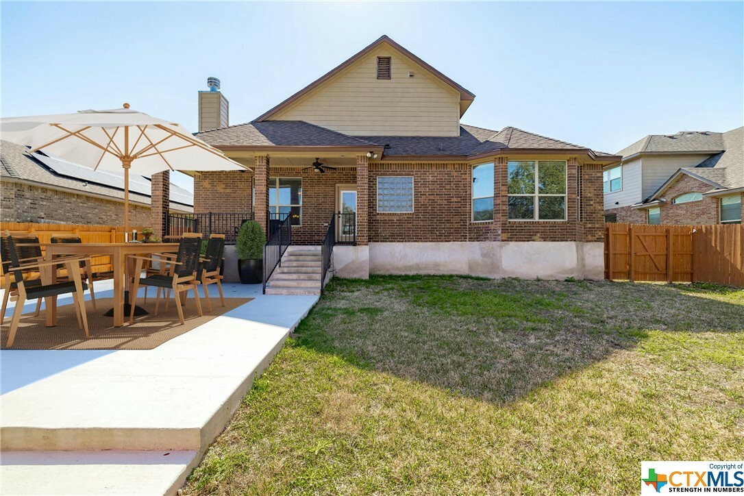 Property Photo:  807 Valentino Drive  TX 76548 