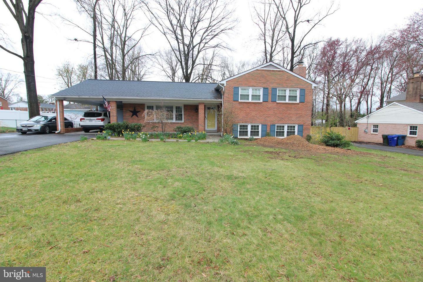 Property Photo:  4401 Jackson Place  VA 22309 