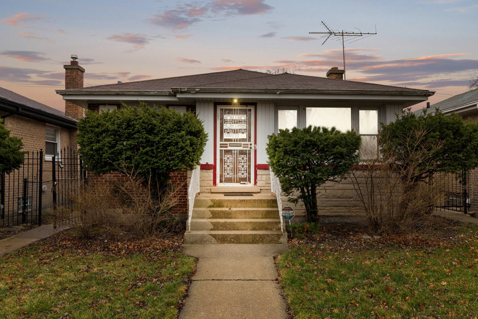 5019 W Van Buren Street  Chicago IL 60644 photo