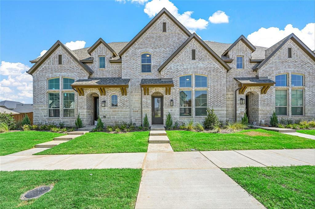 Property Photo:  8140 Meadow Valley Drive  TX 75071 