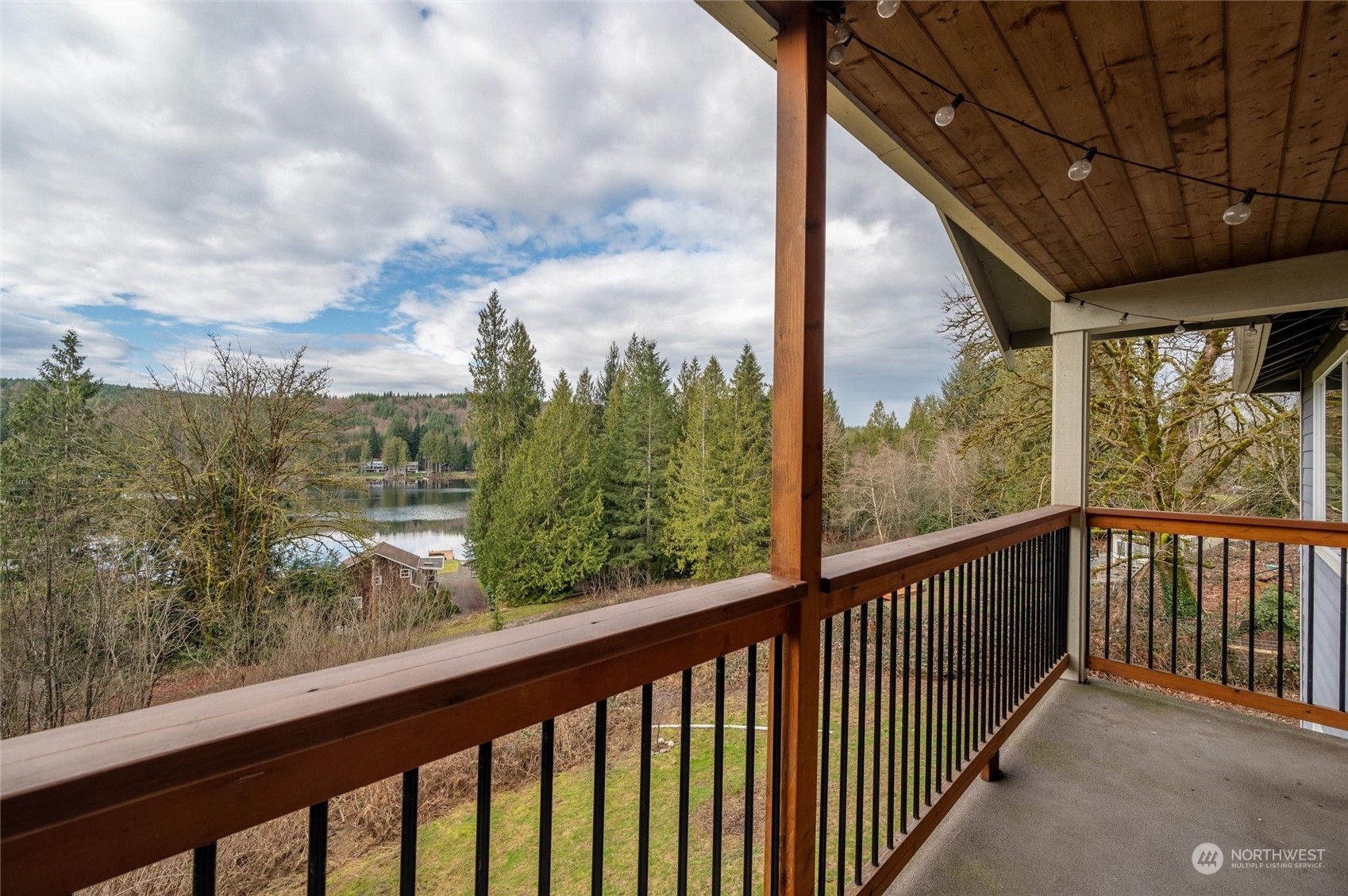 Property Photo:  1328 S Lake Roesiger Road  WA 98290 