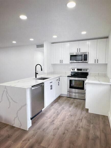 Property Photo: 342 Piedmont H FL 33484