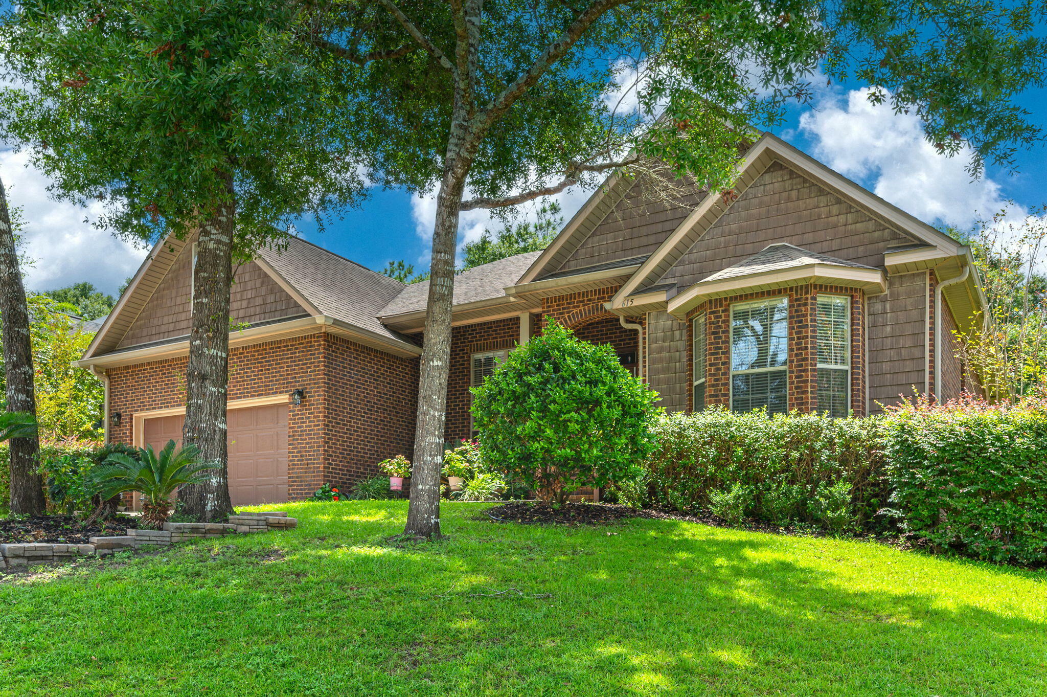 Property Photo:  615 Red Fern Road  FL 32536 