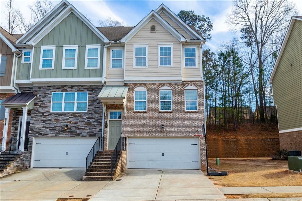 Property Photo: 4196 Chatham Ridge Drive GA 30518