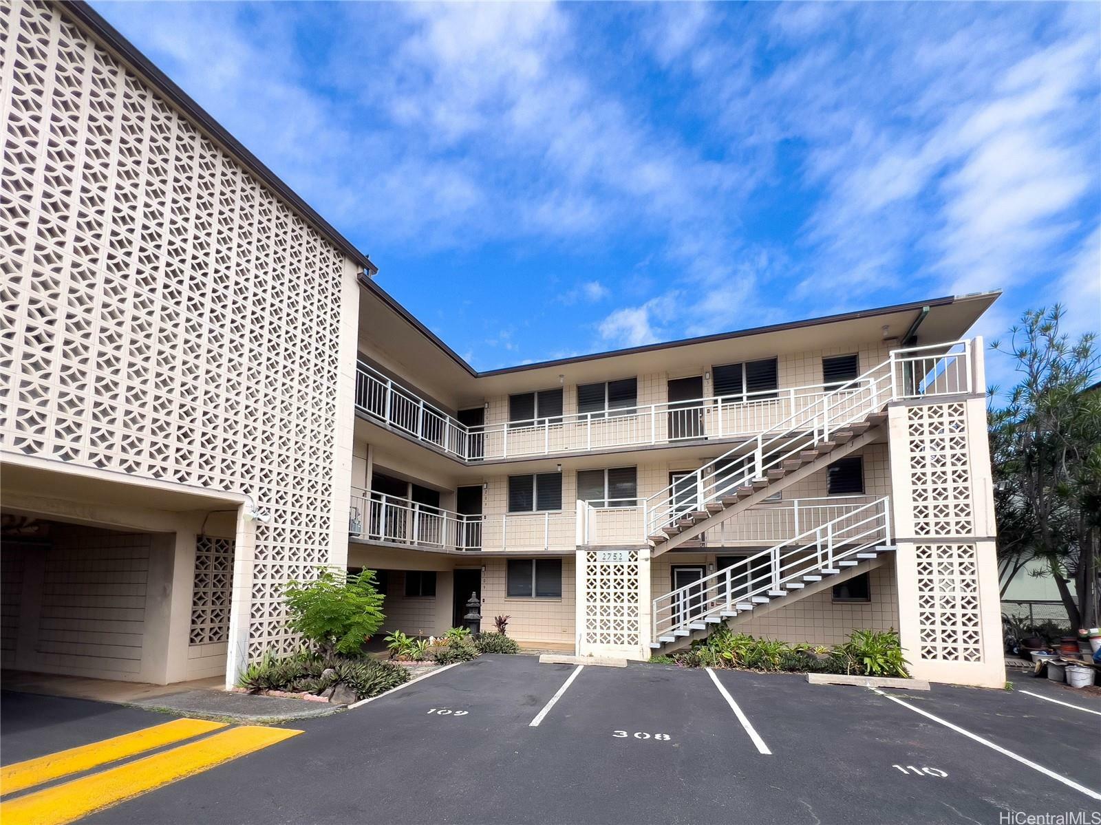 Property Photo:  2752 Kahoaloha Lane I209  HI 96826 