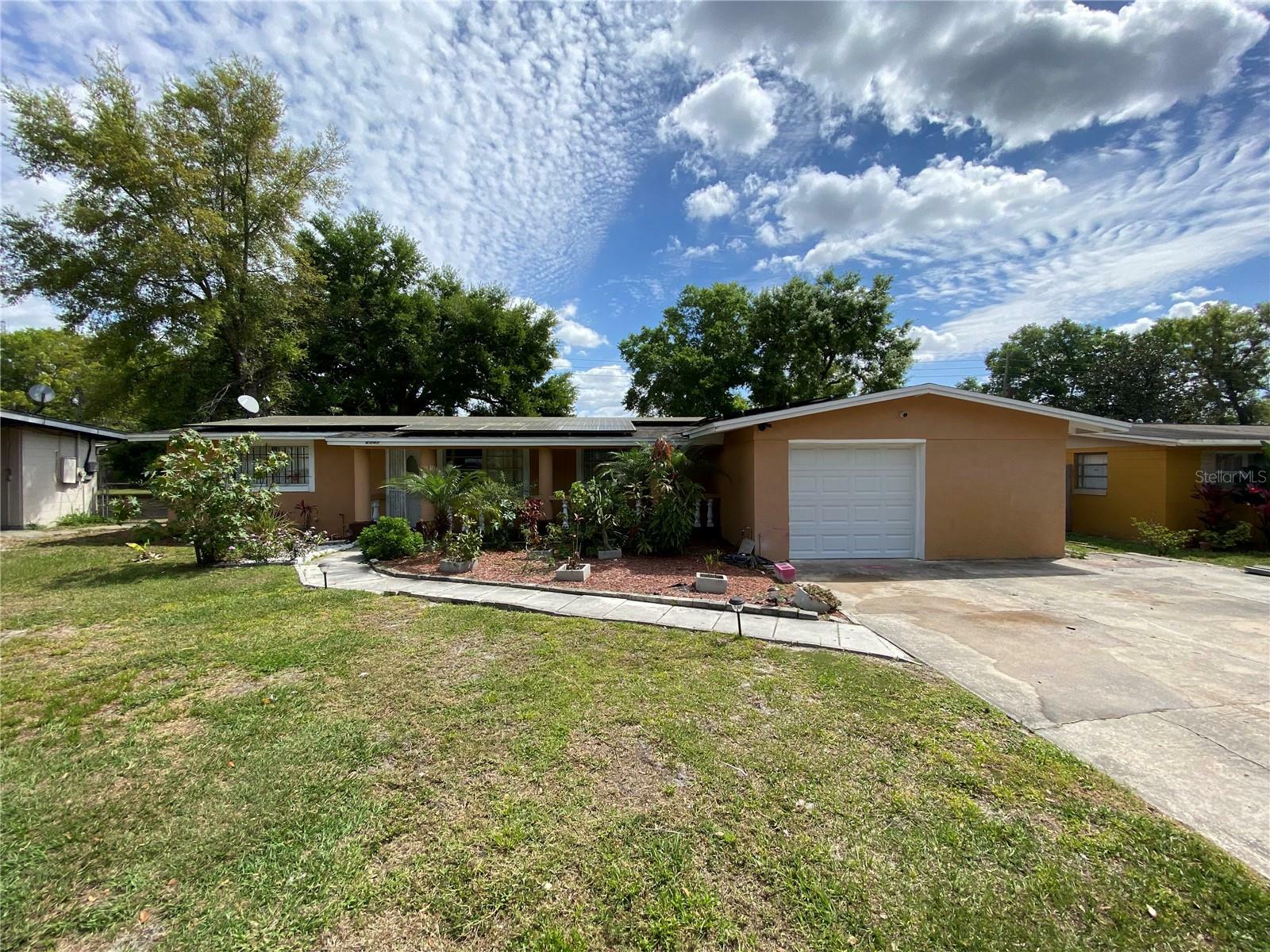 Property Photo:  2507 N Hastings Street  FL 32808 