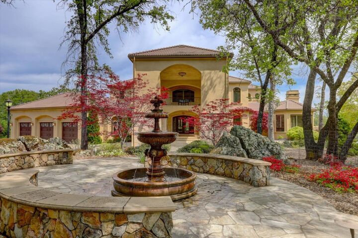 Property Photo:  6890 Country Side Lane  CA 95602 