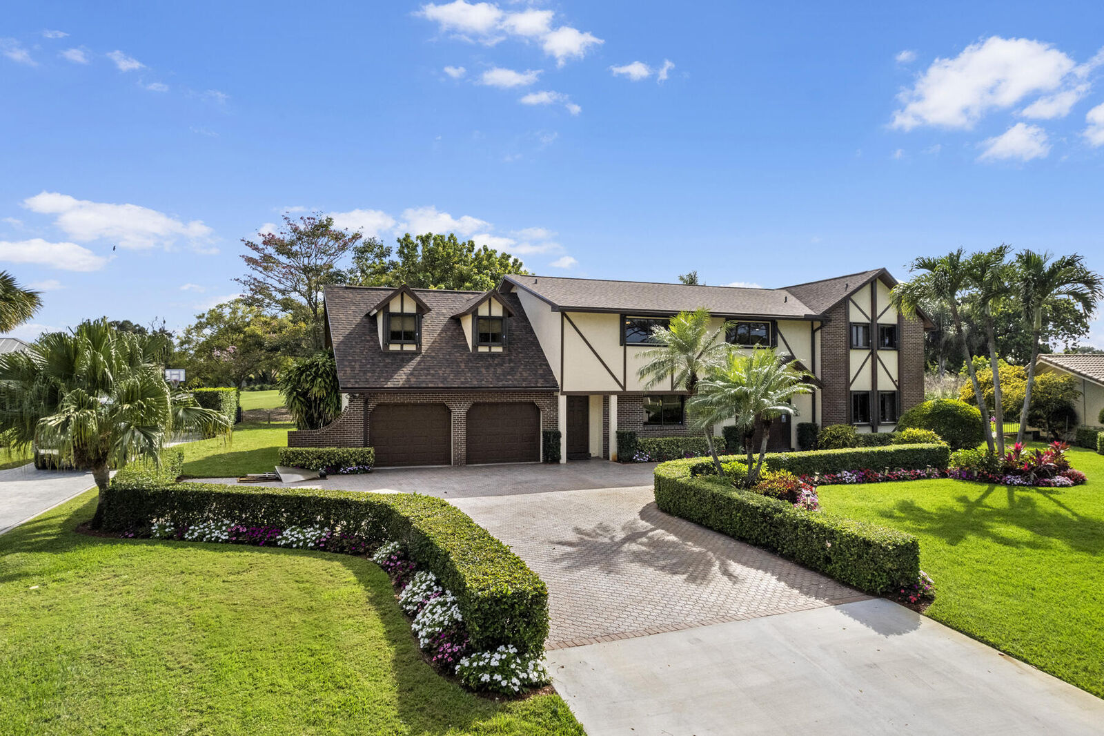 Property Photo: 4456 Hickory Drive FL 33418