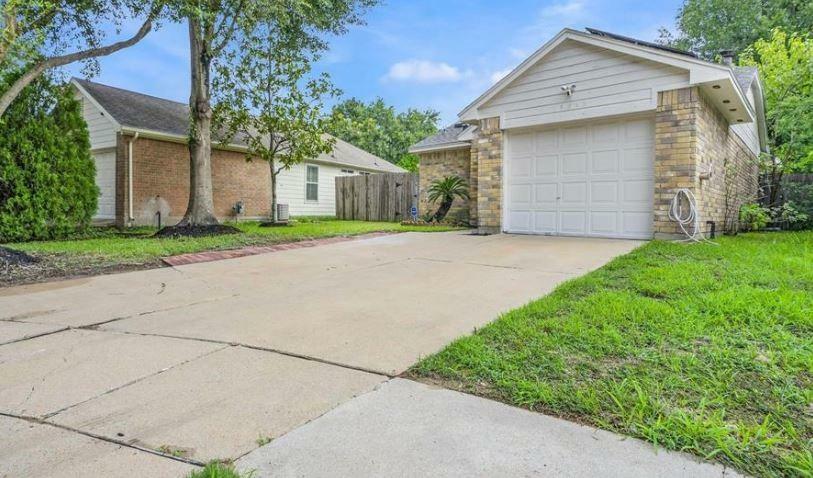 Property Photo:  19842 Laurel Trail Drive  TX 77433 