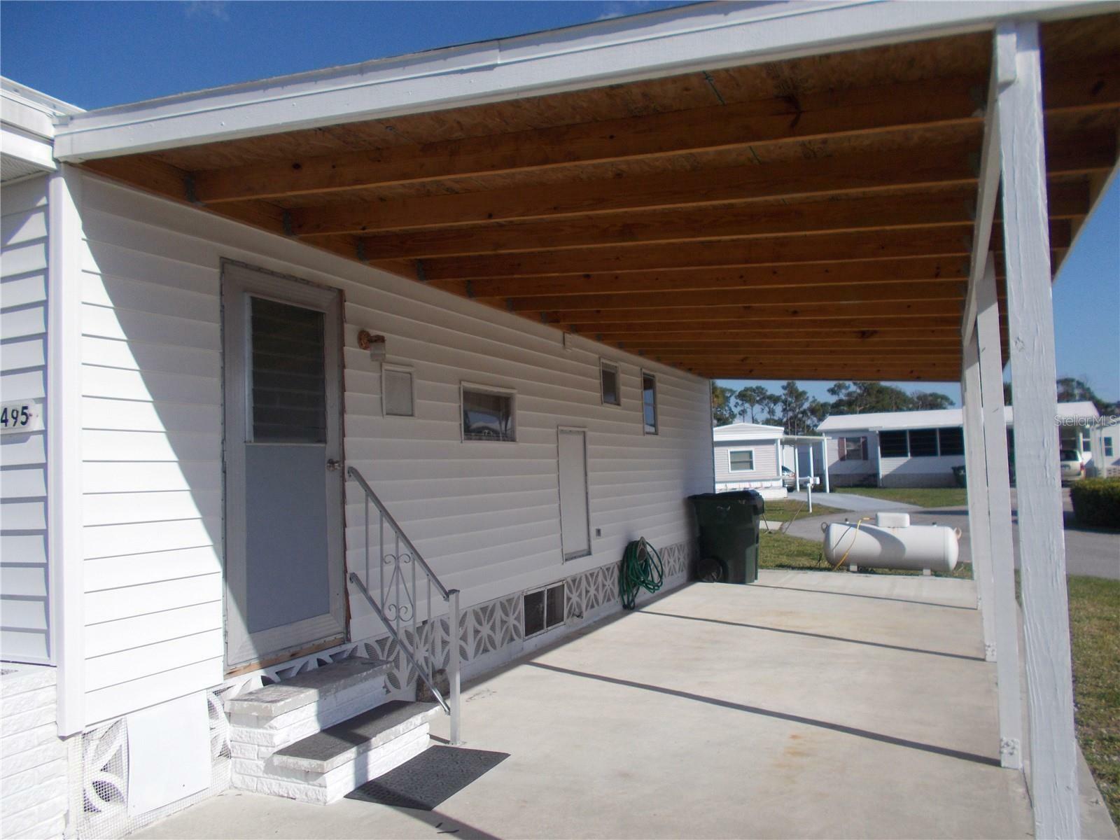 Property Photo:  5495 Holiday Park Boulevard  FL 34287 