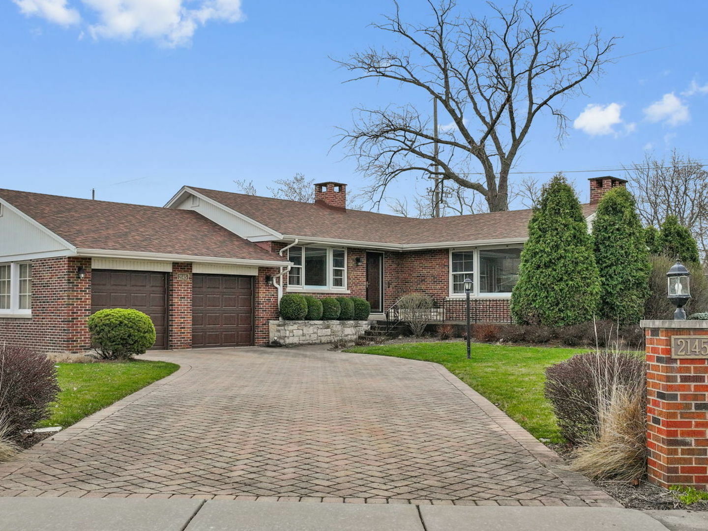 Property Photo:  2145 Westchester Boulevard  IL 60154 