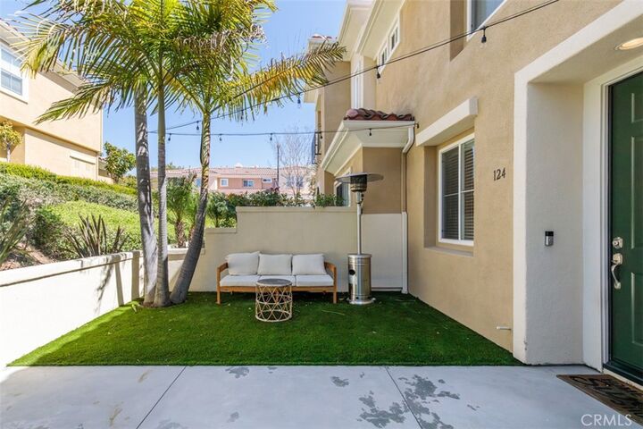 Property Photo:  124 Via Vicini  CA 92688 