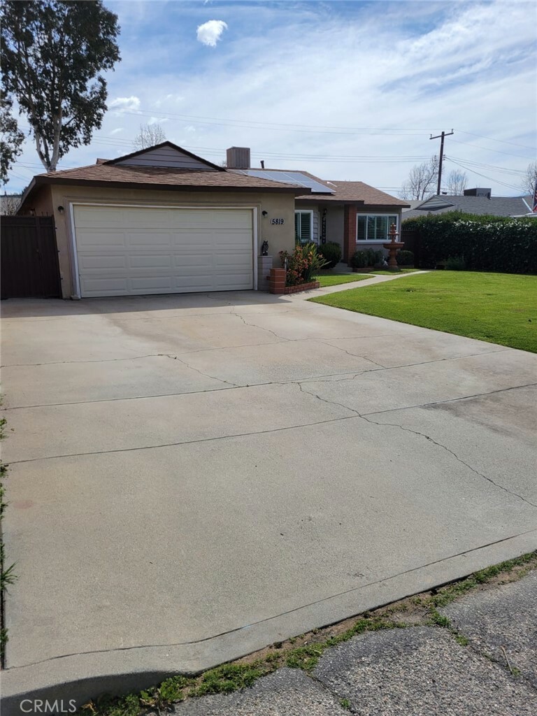 Property Photo:  5819 Merito Avenue  CA 92404 