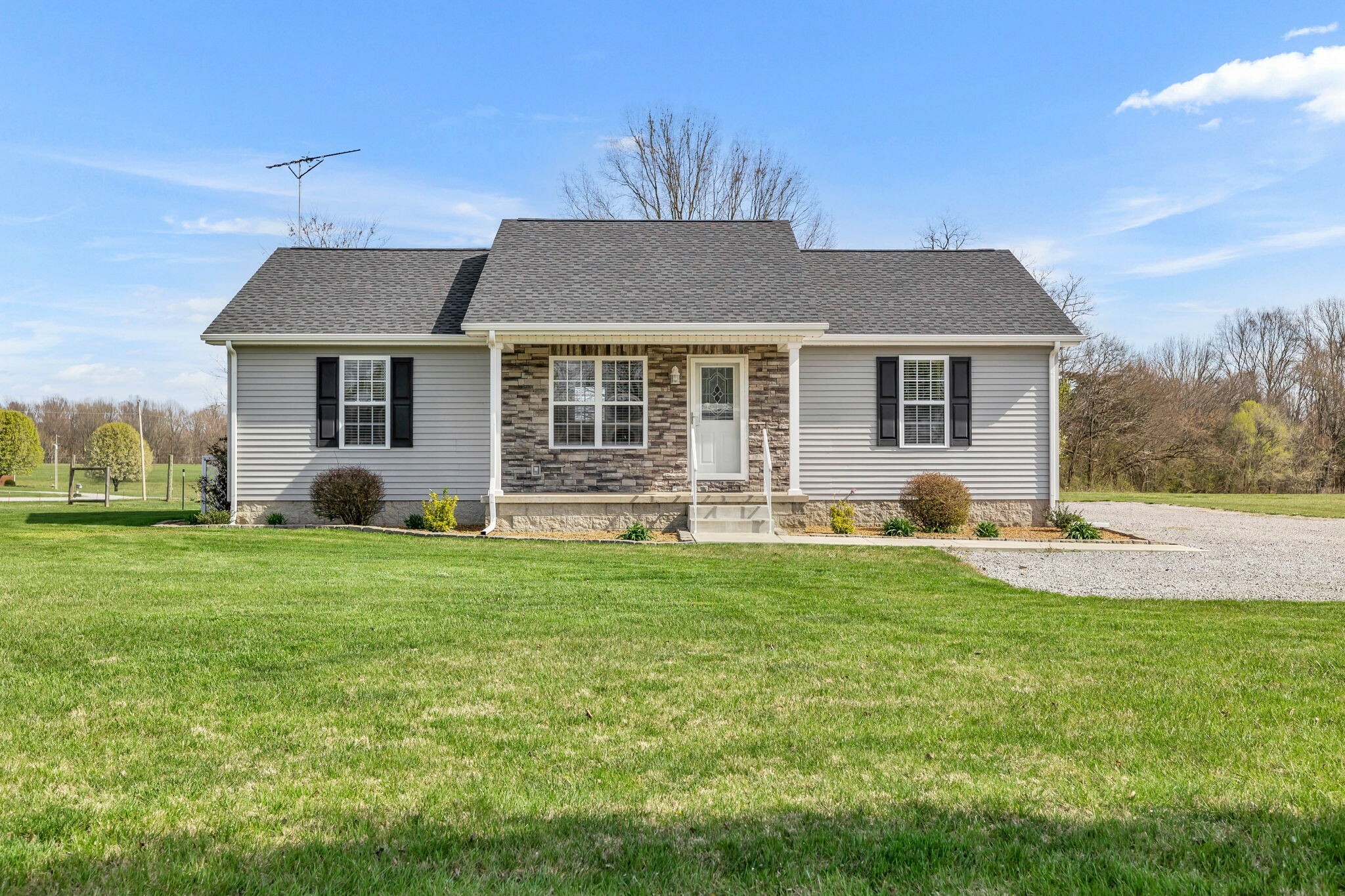 Property Photo:  1720 Akersville Rd  TN 37083 