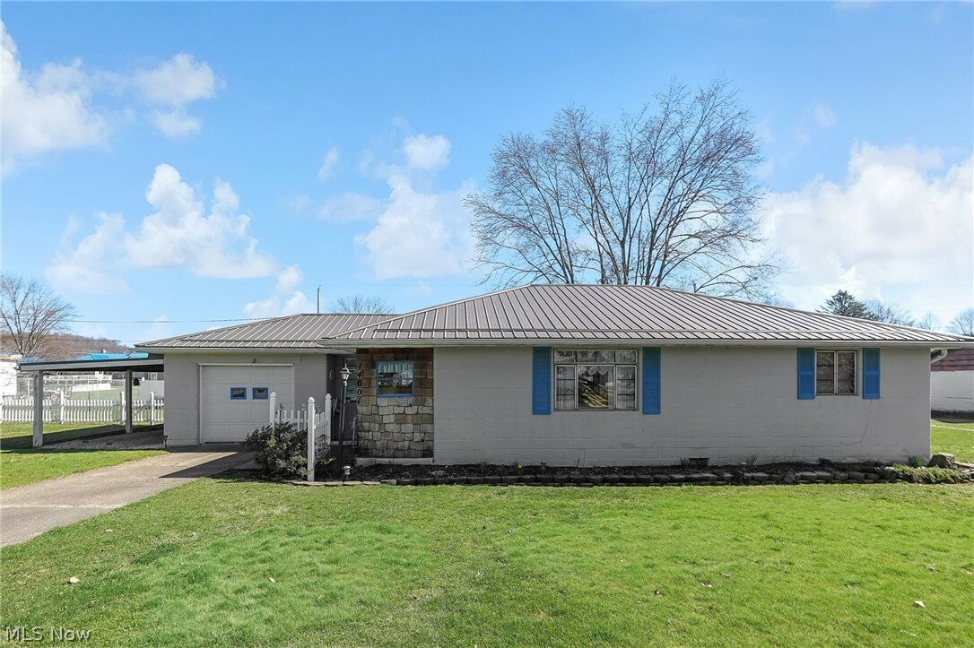 Property Photo: 14001 Lincoln Avenue OH 43832