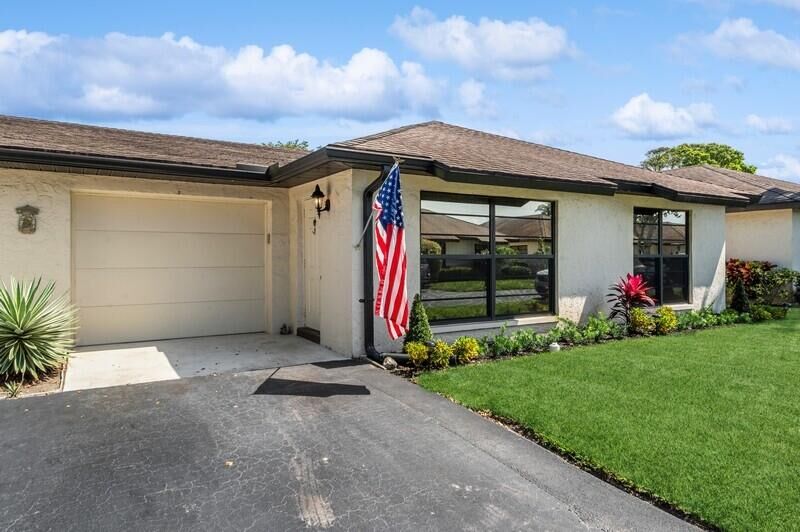 Property Photo:  4884 Hawkwood Road B  FL 33436 