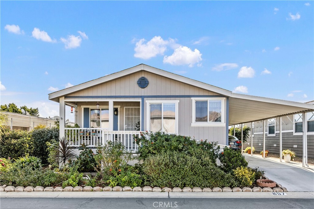 Property Photo: 4000 Pierce Street 257 CA 92505