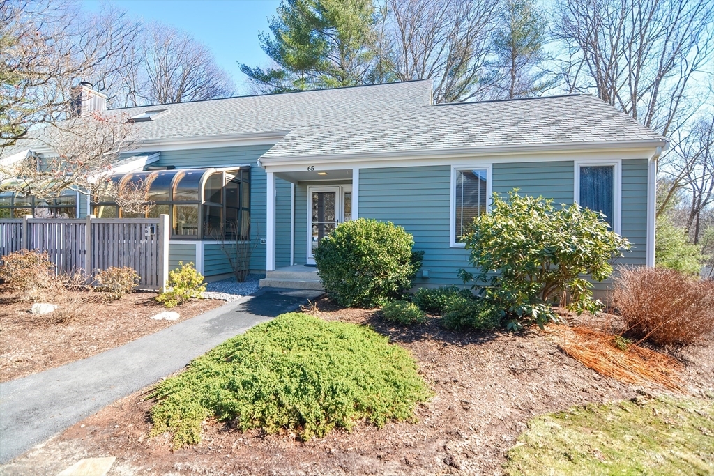Property Photo: 65 Fifer Ln 65 MA 02420
