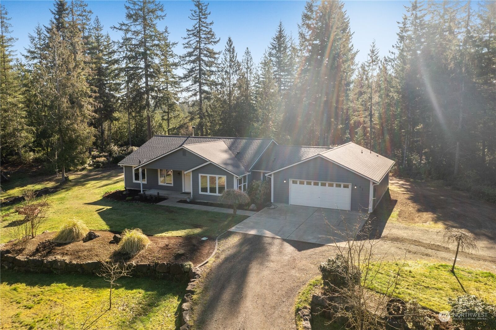 Property Photo: 41 NE Blacksmith Drive WA 98528