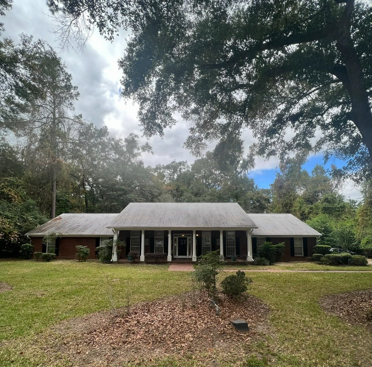 Property Photo:  4899 Highgrove Road  FL 32309 