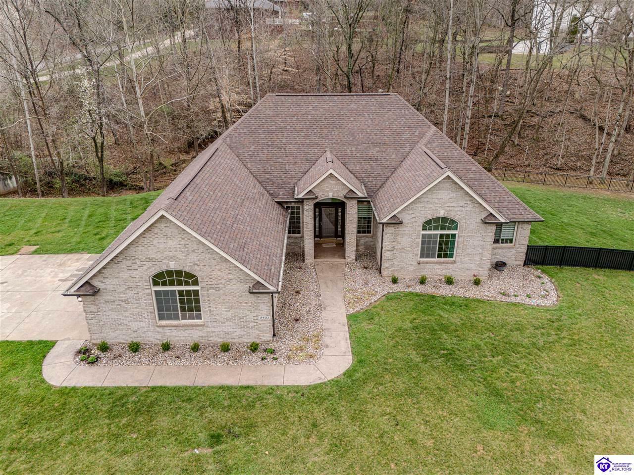 Property Photo:  2403 Ridgestone Drive  KY 42701 