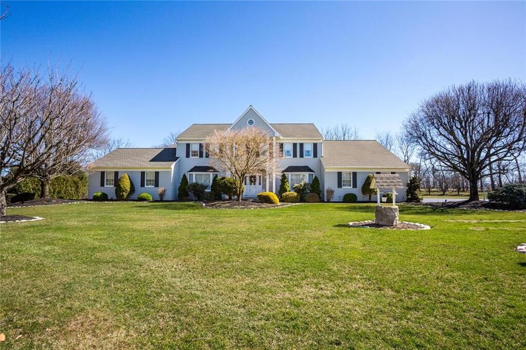 Property Photo: 2101 Schroettner Circle PA 18064