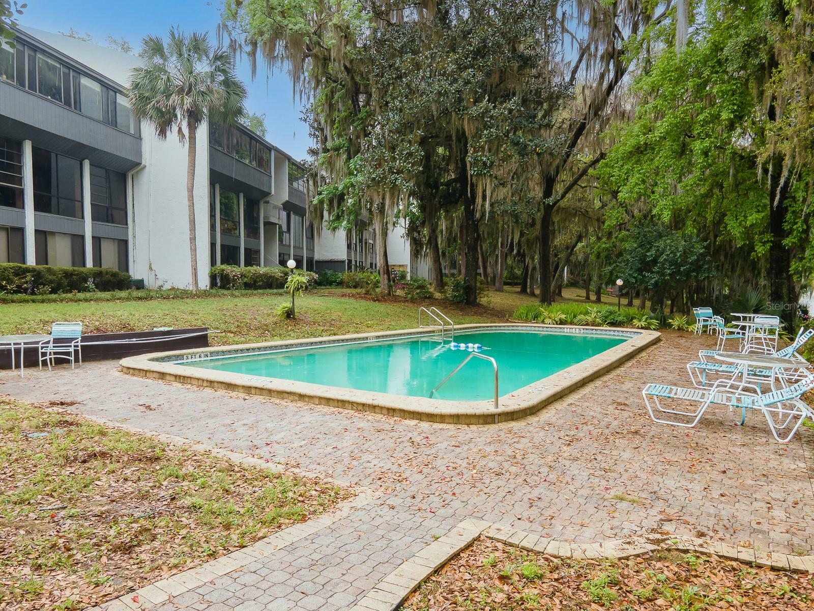 Property Photo: 2746 SW 14th Drive 2746 FL 32608
