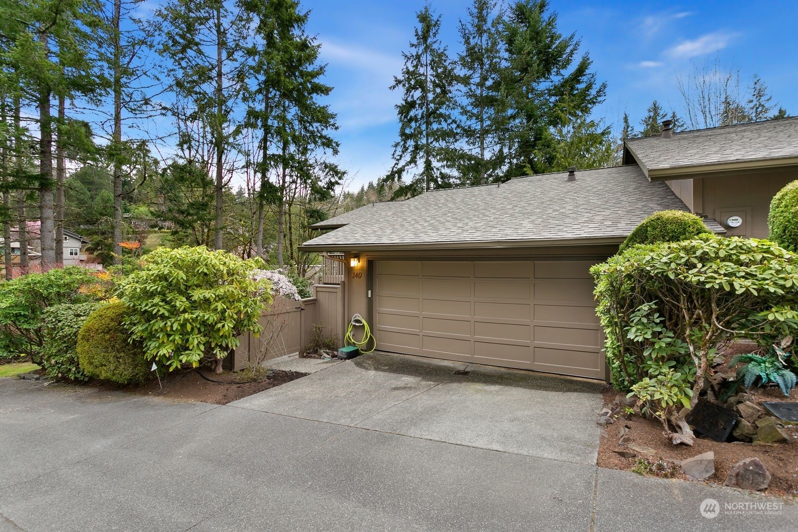 Property Photo:  140 168th Avenue NE  WA 98008 