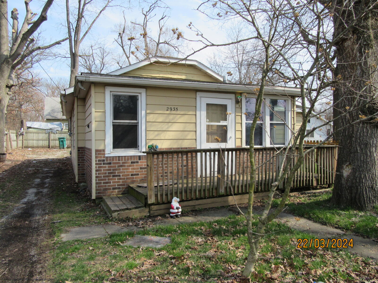 Property Photo: 2935 Oak Street IN 46405