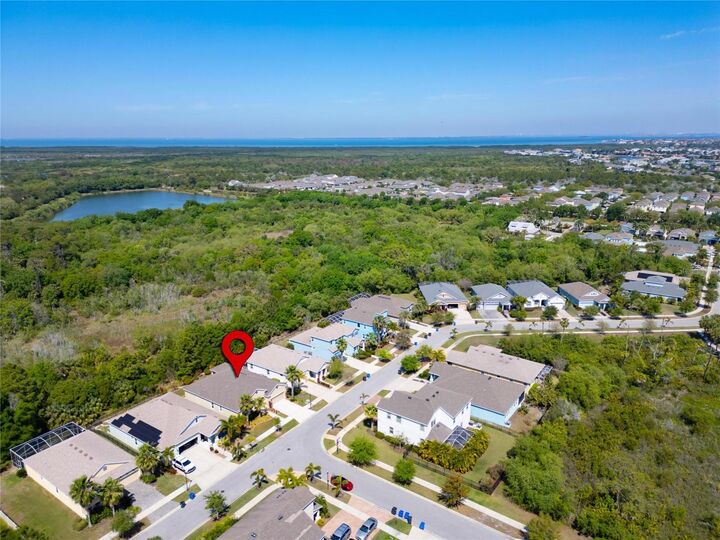 Property Photo:  5106 Coastal Scene Drive  FL 33572 