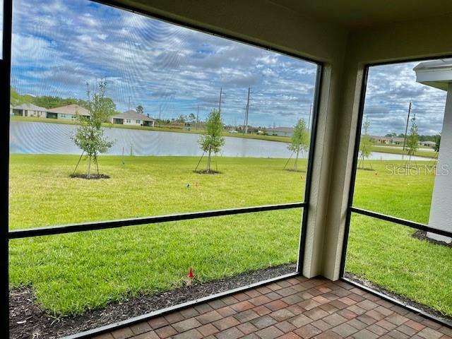 Property Photo:  367 Ibiza Loop  FL 34292 