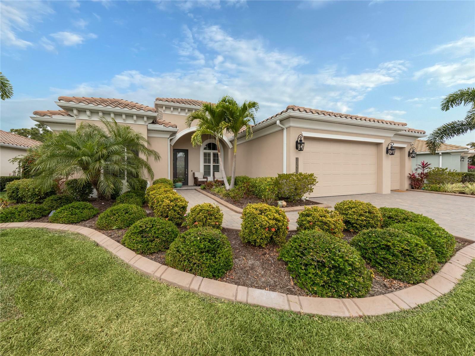 Property Photo:  13602 Brilliante Drive  FL 34293 