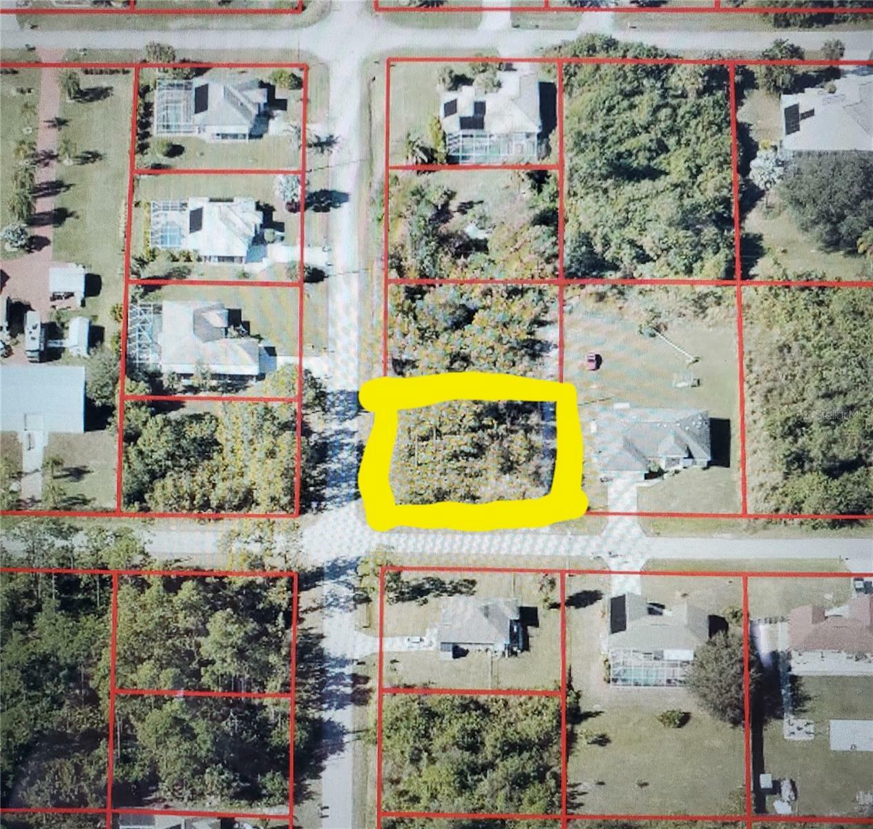 Property Photo: 2707 E 9th Street FL 33936