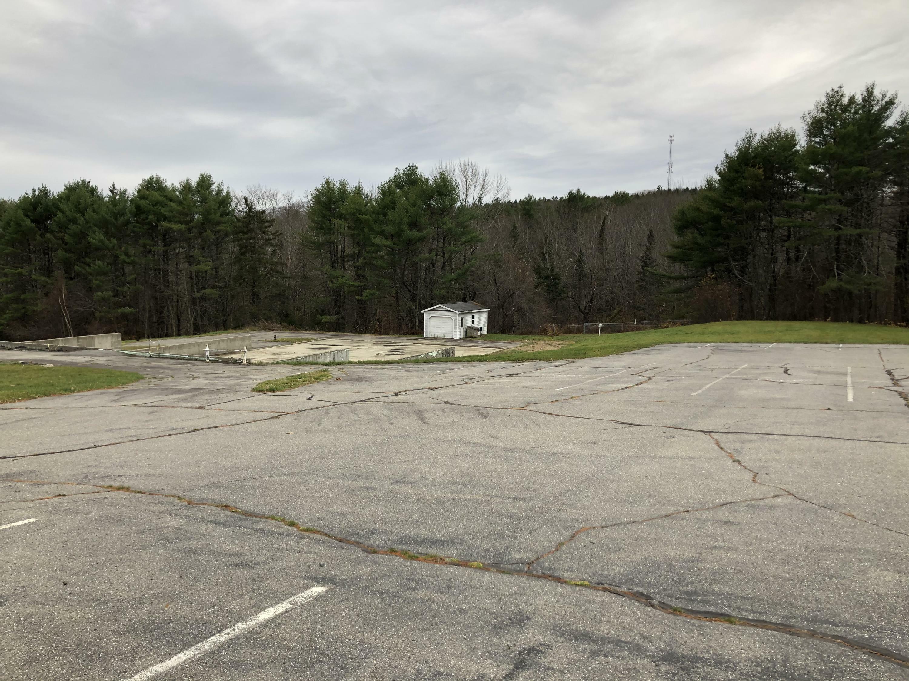 Property Photo: 1240 N Main Street ME 04496