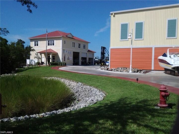 Property Photo:  477 North Rd  FL 34104 