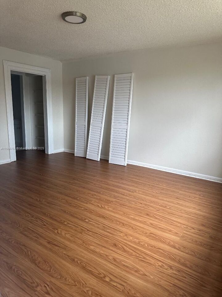 Property Photo: 8592 W Sunrise Blvd 214 FL 33322