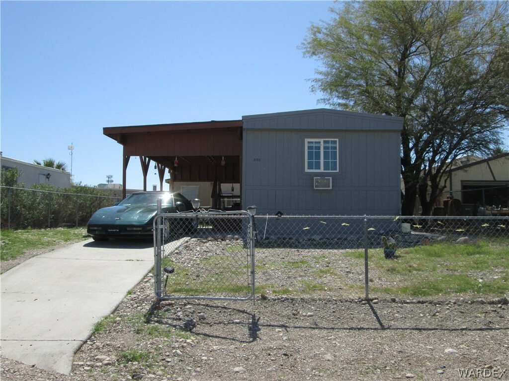 Property Photo:  840 Holly Street  AZ 86442 