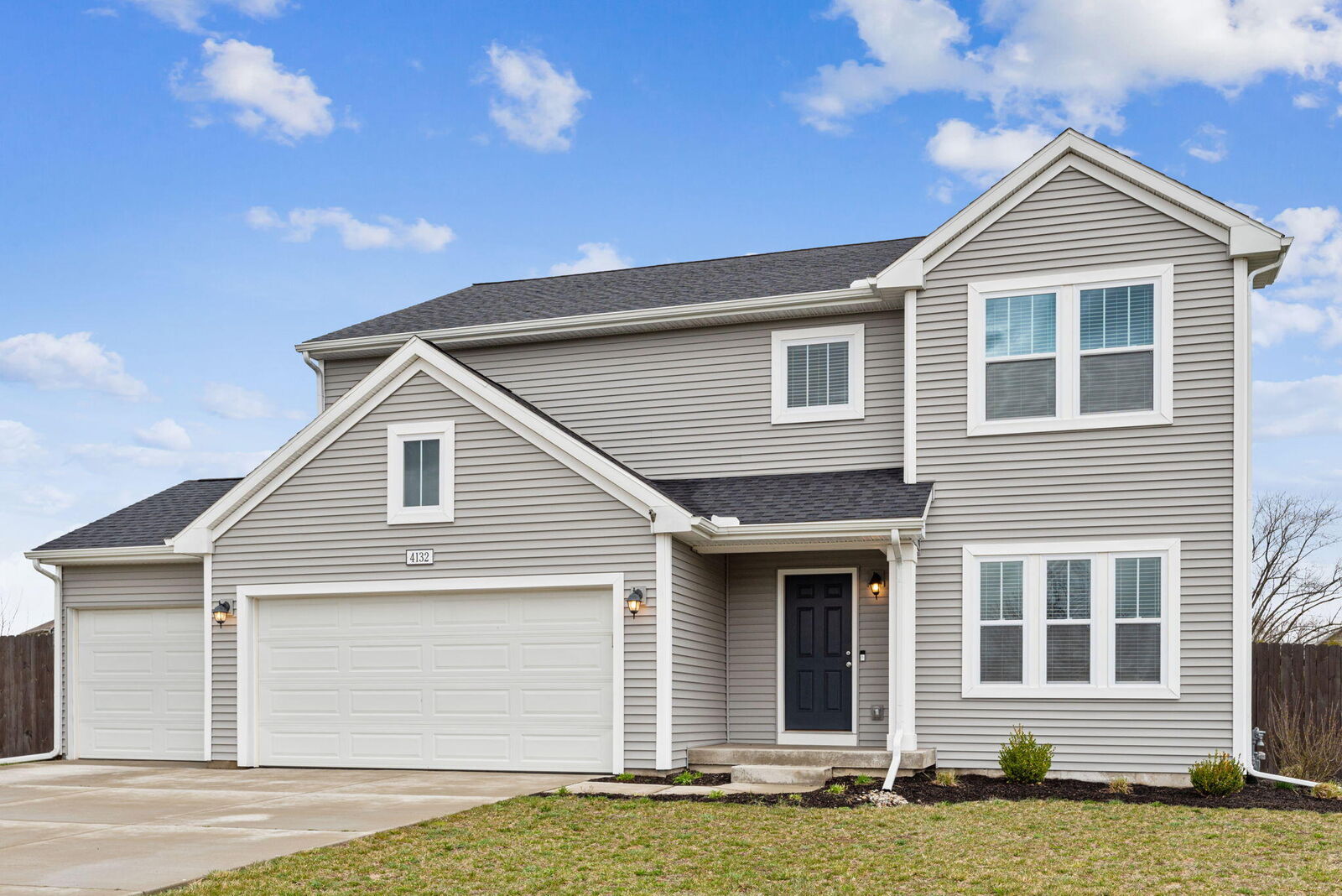 Property Photo:  4132 S Royal Curve  MI 49085 