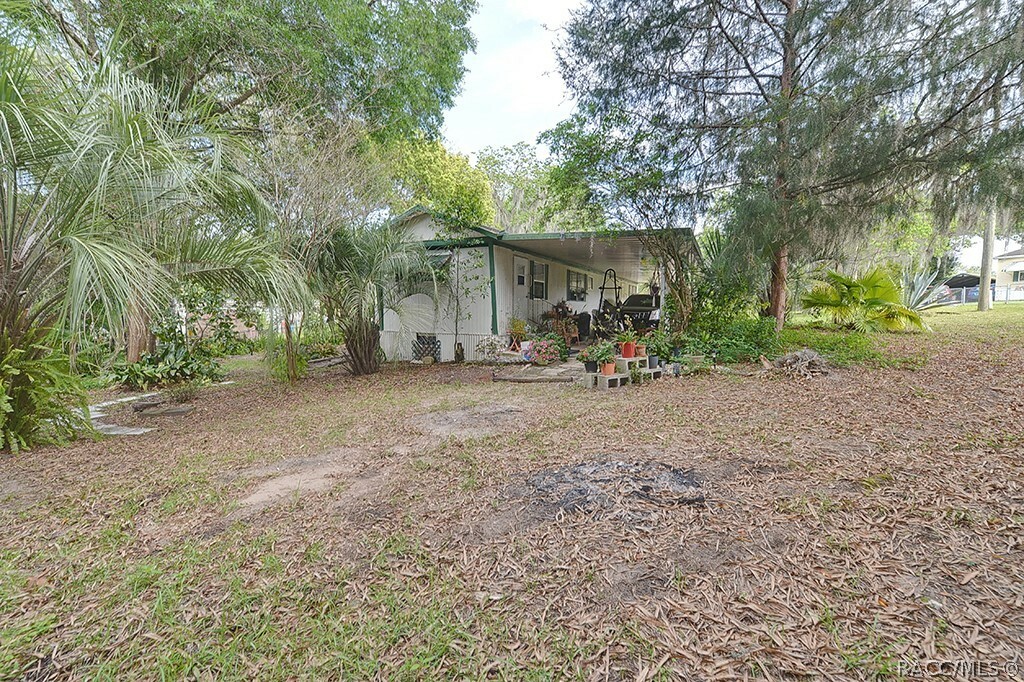 Property Photo:  8089 E Skyline Lane  FL 34436 