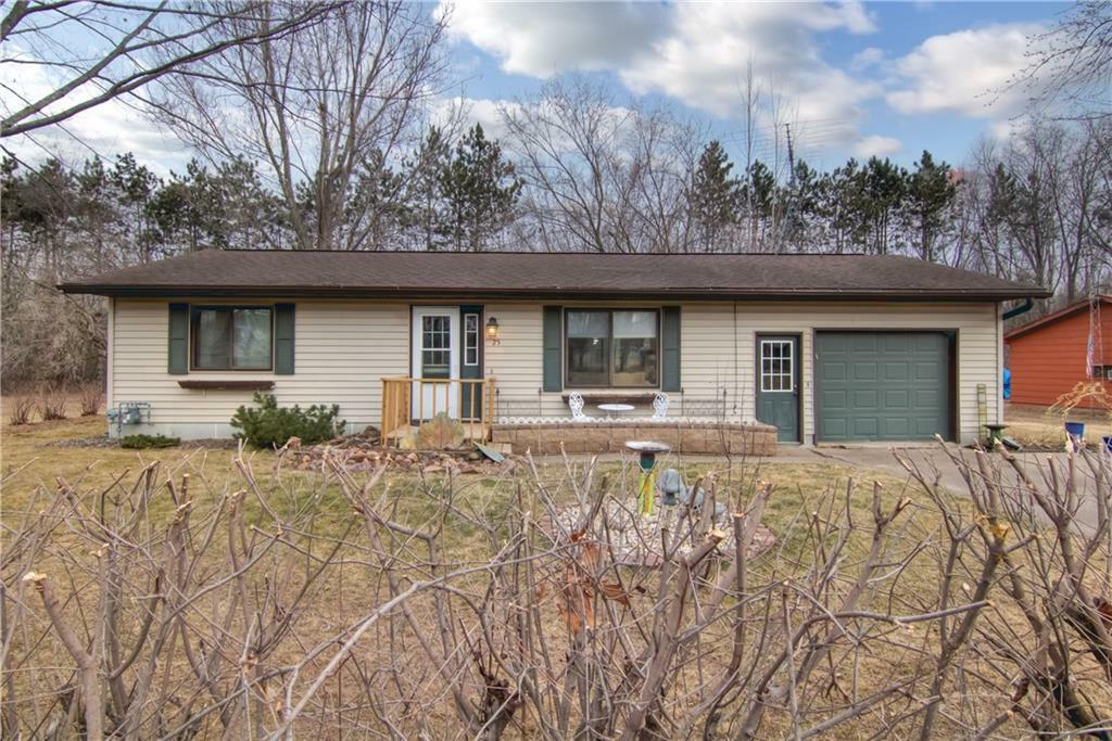 Property Photo:  25 Westbrook Drive  WI 54724 