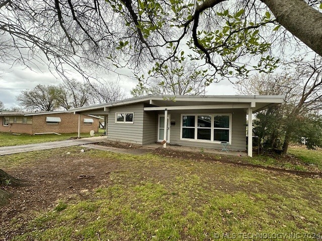 Property Photo:  210 N David Lane  OK 74403 