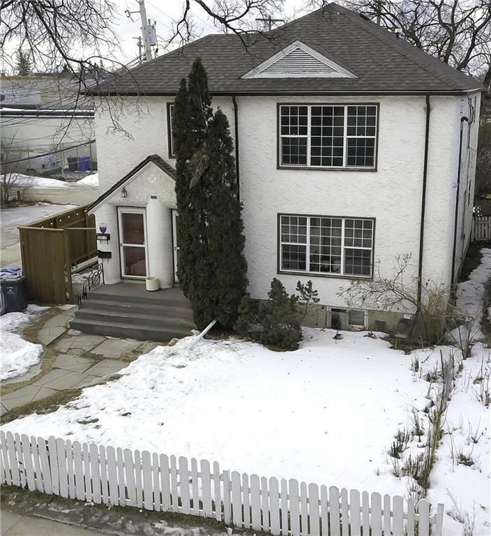 Property Photo:  232 Cathedral Avenue  MB R2W 0X3 