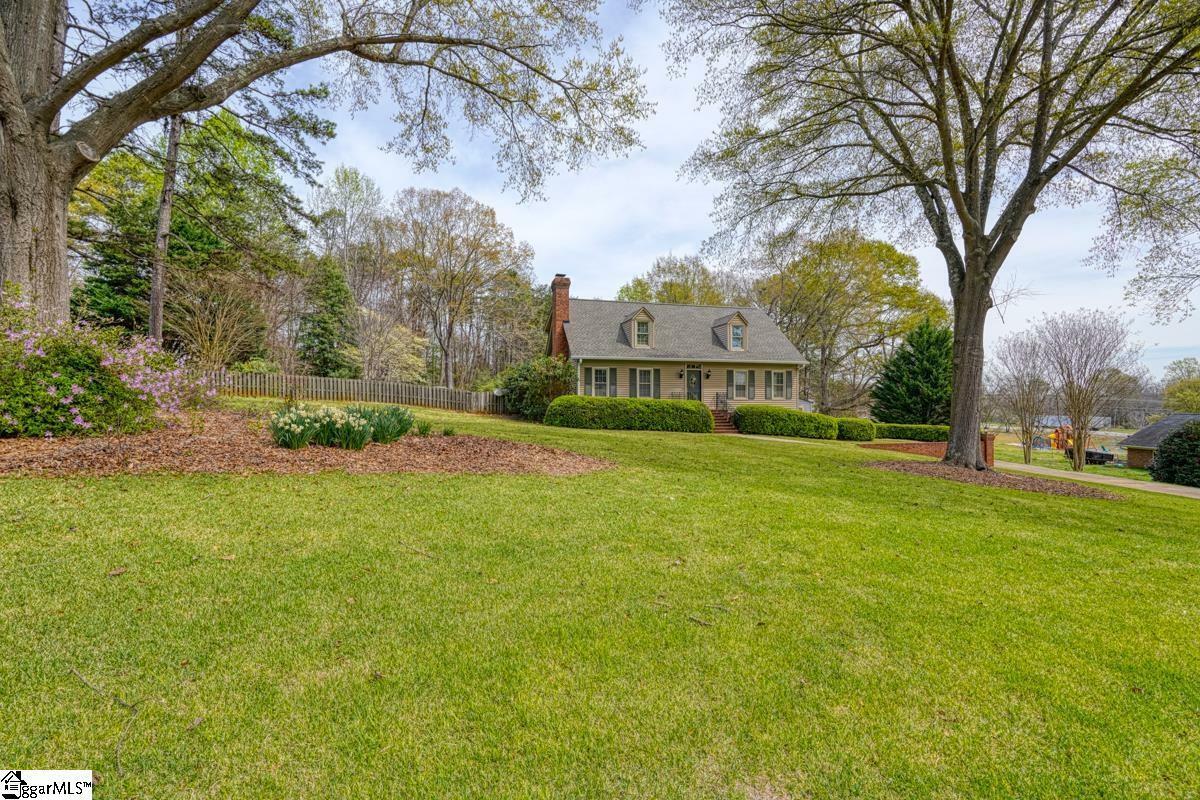 Property Photo:  107 Woodwind Drive  SC 29302 