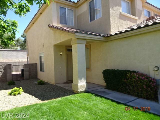 Property Photo:  1110 Evening Ridge Street 0  NV 89052 